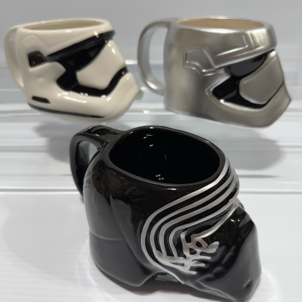 Set 3 Star Wars Stormtrooper, Captain Phasma, Kylo Ren 3D Sculpture Ceramic Mugs